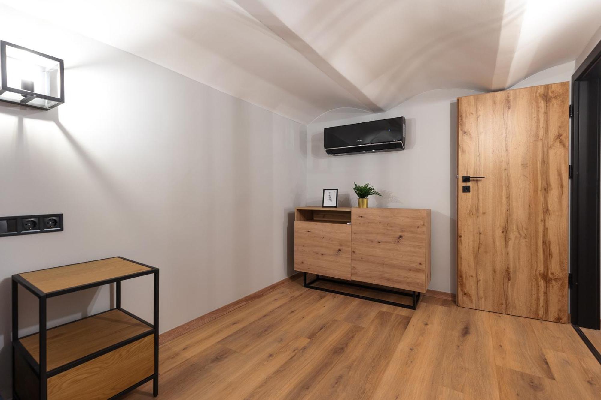 Downtown Elegance Apartment Budapest Bagian luar foto